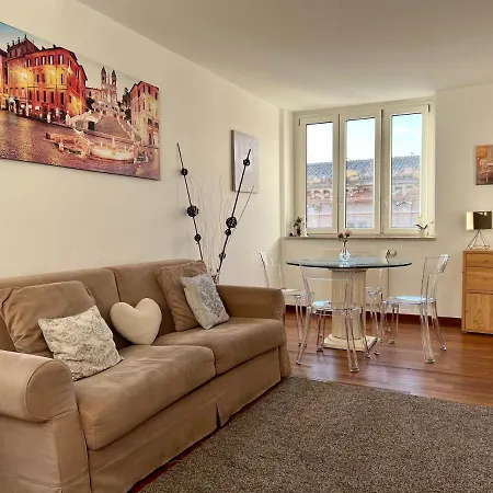 Il Palazzetto Di Via Della Frezza Апартаменты *